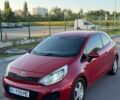 Красный Киа Рио, объемом двигателя 1.12 л и пробегом 260 тыс. км за 6500 $, фото 1 на Automoto.ua