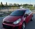 Красный Киа Рио, объемом двигателя 1.12 л и пробегом 260 тыс. км за 6500 $, фото 1 на Automoto.ua
