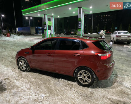 Червоний Кіа Ріо, об'ємом двигуна 1.4 л та пробігом 163 тис. км за 5600 $, фото 6 на Automoto.ua