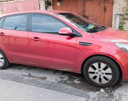 Червоний Кіа Ріо, об'ємом двигуна 1.59 л та пробігом 272 тис. км за 5800 $, фото 5 на Automoto.ua