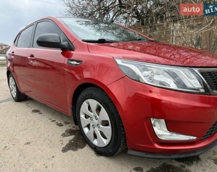 Червоний Кіа Ріо, об'ємом двигуна 1.59 л та пробігом 137 тис. км за 7500 $, фото 17 на Automoto.ua