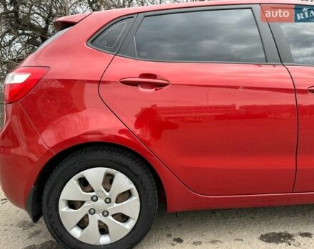 Червоний Кіа Ріо, об'ємом двигуна 1.59 л та пробігом 137 тис. км за 7500 $, фото 14 на Automoto.ua