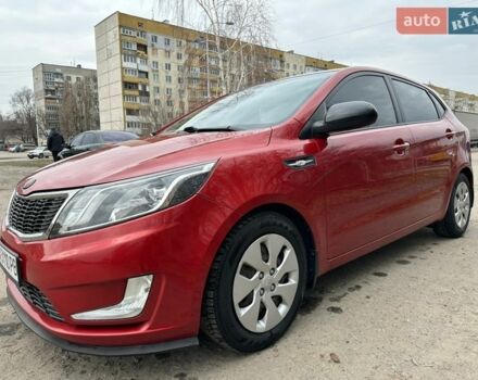 Червоний Кіа Ріо, об'ємом двигуна 1.59 л та пробігом 137 тис. км за 7500 $, фото 7 на Automoto.ua