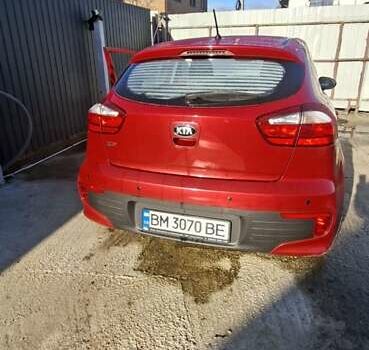 Червоний Кіа Ріо, об'ємом двигуна 1.4 л та пробігом 104 тис. км за 9500 $, фото 4 на Automoto.ua
