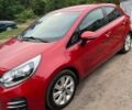 Червоний Кіа Ріо, об'ємом двигуна 1.4 л та пробігом 185 тис. км за 10000 $, фото 2 на Automoto.ua