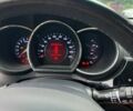 Червоний Кіа Ріо, об'ємом двигуна 1.4 л та пробігом 185 тис. км за 10000 $, фото 9 на Automoto.ua