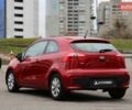 Красный Киа Рио, объемом двигателя 1.4 л и пробегом 77 тыс. км за 12000 $, фото 5 на Automoto.ua
