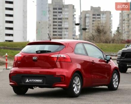 Красный Киа Рио, объемом двигателя 1.4 л и пробегом 77 тыс. км за 12000 $, фото 3 на Automoto.ua