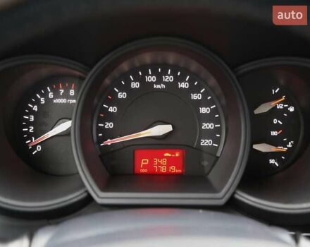 Красный Киа Рио, объемом двигателя 1.4 л и пробегом 77 тыс. км за 12000 $, фото 12 на Automoto.ua