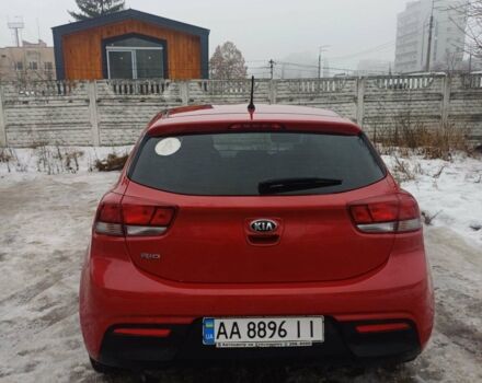 Красный Киа Рио, объемом двигателя 1.6 л и пробегом 47 тыс. км за 15300 $, фото 3 на Automoto.ua