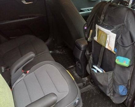 Красный Киа Рио, объемом двигателя 1.6 л и пробегом 46 тыс. км за 15900 $, фото 7 на Automoto.ua