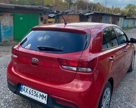 Красный Киа Рио, объемом двигателя 1.37 л и пробегом 86 тыс. км за 13000 $, фото 2 на Automoto.ua
