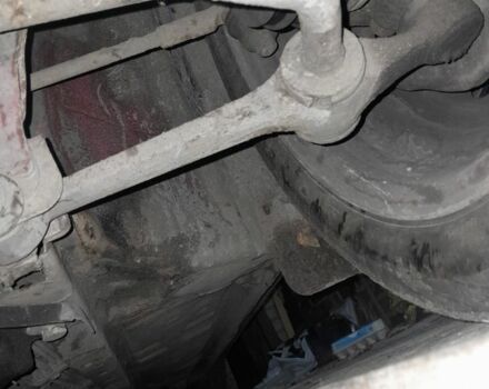 Червоний Кіа Ріо, об'ємом двигуна 1.3 л та пробігом 323 тис. км за 2200 $, фото 15 на Automoto.ua