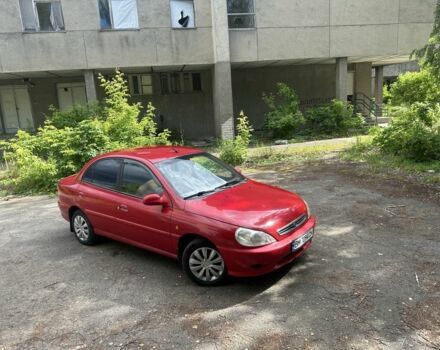 Красный Киа Рио, объемом двигателя 1.3 л и пробегом 300 тыс. км за 2200 $, фото 2 на Automoto.ua