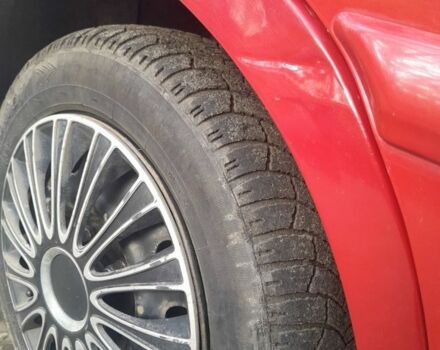 Червоний Кіа Ріо, об'ємом двигуна 1.3 л та пробігом 323 тис. км за 2200 $, фото 13 на Automoto.ua