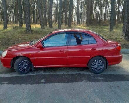 Червоний Кіа Ріо, об'ємом двигуна 1.3 л та пробігом 323 тис. км за 2200 $, фото 4 на Automoto.ua