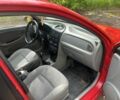 Красный Киа Рио, объемом двигателя 1.3 л и пробегом 300 тыс. км за 2200 $, фото 5 на Automoto.ua