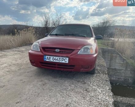 Червоний Кіа Ріо, об'ємом двигуна 1.3 л та пробігом 80 тис. км за 1500 $, фото 2 на Automoto.ua