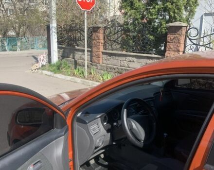 Красный Киа Рио, объемом двигателя 1.5 л и пробегом 377 тыс. км за 3500 $, фото 14 на Automoto.ua