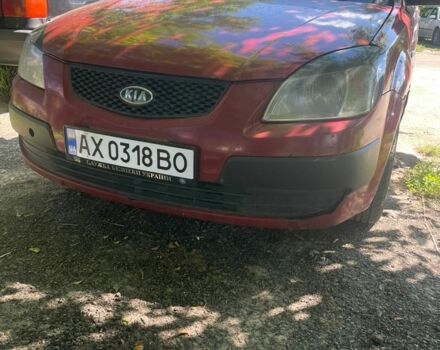 Красный Киа Рио, объемом двигателя 1.4 л и пробегом 249 тыс. км за 2600 $, фото 4 на Automoto.ua