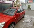 Красный Киа Рио, объемом двигателя 1.3 л и пробегом 230 тыс. км за 4500 $, фото 2 на Automoto.ua