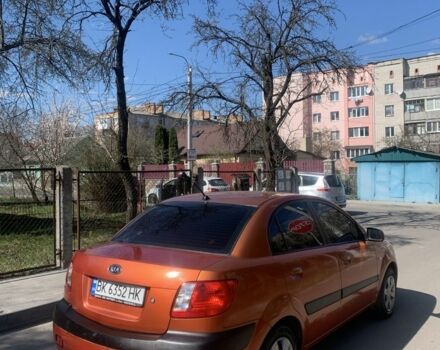 Красный Киа Рио, объемом двигателя 1.5 л и пробегом 377 тыс. км за 3500 $, фото 9 на Automoto.ua