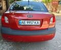 Червоний Кіа Ріо, об'ємом двигуна 1.4 л та пробігом 215 тис. км за 4600 $, фото 8 на Automoto.ua