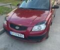 Красный Киа Рио, объемом двигателя 1.4 л и пробегом 249 тыс. км за 2600 $, фото 1 на Automoto.ua