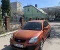 Красный Киа Рио, объемом двигателя 1.5 л и пробегом 377 тыс. км за 3500 $, фото 1 на Automoto.ua