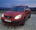 Червоний Кіа Ріо, об'ємом двигуна 1.4 л та пробігом 185 тис. км за 5000 $, фото 1 на Automoto.ua