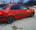 Красный Киа Рио, объемом двигателя 1.4 л и пробегом 185 тыс. км за 4500 $, фото 6 на Automoto.ua