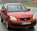 Червоний Кіа Ріо, об'ємом двигуна 1.4 л та пробігом 154 тис. км за 3600 $, фото 2 на Automoto.ua
