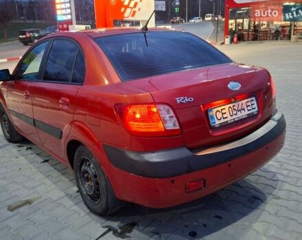 Красный Киа Рио, объемом двигателя 1.4 л и пробегом 185 тыс. км за 5000 $, фото 2 на Automoto.ua