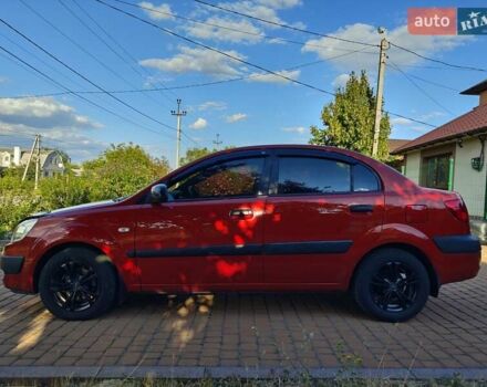 Красный Киа Рио, объемом двигателя 1.4 л и пробегом 173 тыс. км за 5700 $, фото 16 на Automoto.ua