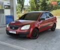 Красный Киа Рио, объемом двигателя 1.4 л и пробегом 298 тыс. км за 3800 $, фото 1 на Automoto.ua