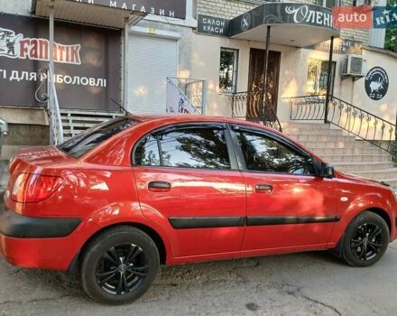 Красный Киа Рио, объемом двигателя 1.4 л и пробегом 173 тыс. км за 5900 $, фото 2 на Automoto.ua