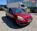 Красный Киа Рио, объемом двигателя 1.4 л и пробегом 240 тыс. км за 3700 $, фото 1 на Automoto.ua
