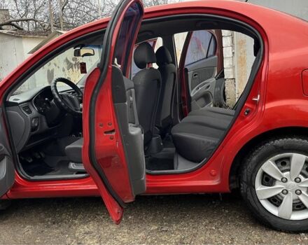 Красный Киа Рио, объемом двигателя 1.5 л и пробегом 198 тыс. км за 3999 $, фото 10 на Automoto.ua