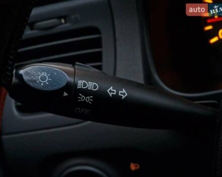 Красный Киа Рио, объемом двигателя 1.4 л и пробегом 100 тыс. км за 6990 $, фото 51 на Automoto.ua