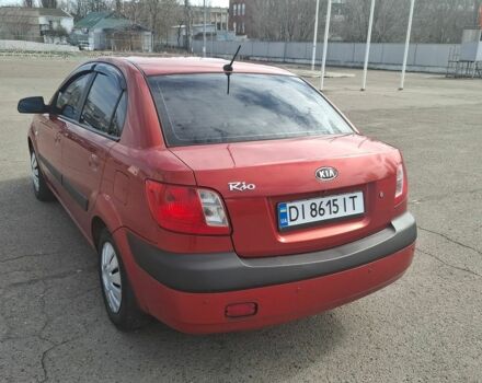 Красный Киа Рио, объемом двигателя 1.4 л и пробегом 174 тыс. км за 4400 $, фото 4 на Automoto.ua