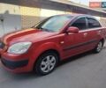 Красный Киа Рио, объемом двигателя 1.4 л и пробегом 185 тыс. км за 4200 $, фото 1 на Automoto.ua