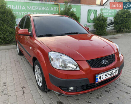 Красный Киа Рио, объемом двигателя 1.4 л и пробегом 24 тыс. км за 6800 $, фото 1 на Automoto.ua