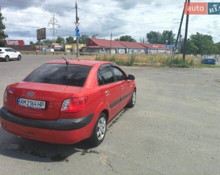 Червоний Кіа Ріо, об'ємом двигуна 1.4 л та пробігом 187 тис. км за 4400 $, фото 7 на Automoto.ua