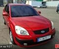 Красный Киа Рио, объемом двигателя 1.4 л и пробегом 171 тыс. км за 5000 $, фото 1 на Automoto.ua