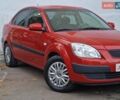 Красный Киа Рио, объемом двигателя 1.4 л и пробегом 100 тыс. км за 6990 $, фото 11 на Automoto.ua