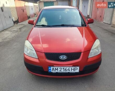 Червоний Кіа Ріо, об'ємом двигуна 1.4 л та пробігом 185 тис. км за 4500 $, фото 11 на Automoto.ua