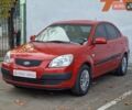 Красный Киа Рио, объемом двигателя 1.4 л и пробегом 100 тыс. км за 6990 $, фото 5 на Automoto.ua