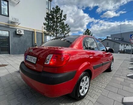 Красный Киа Рио, объемом двигателя 1.4 л и пробегом 119 тыс. км за 5100 $, фото 4 на Automoto.ua