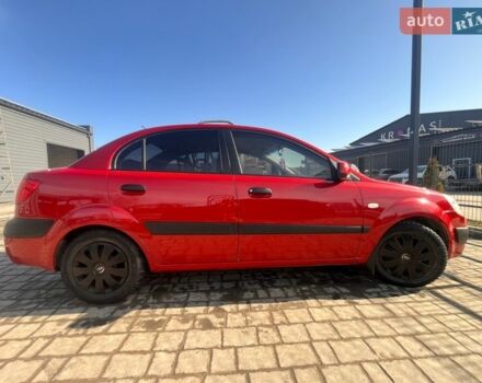 Красный Киа Рио, объемом двигателя 1.4 л и пробегом 274 тыс. км за 3800 $, фото 6 на Automoto.ua