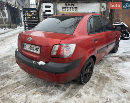 Червоний Кіа Ріо, об'ємом двигуна 1.4 л та пробігом 240 тис. км за 1750 $, фото 1 на Automoto.ua